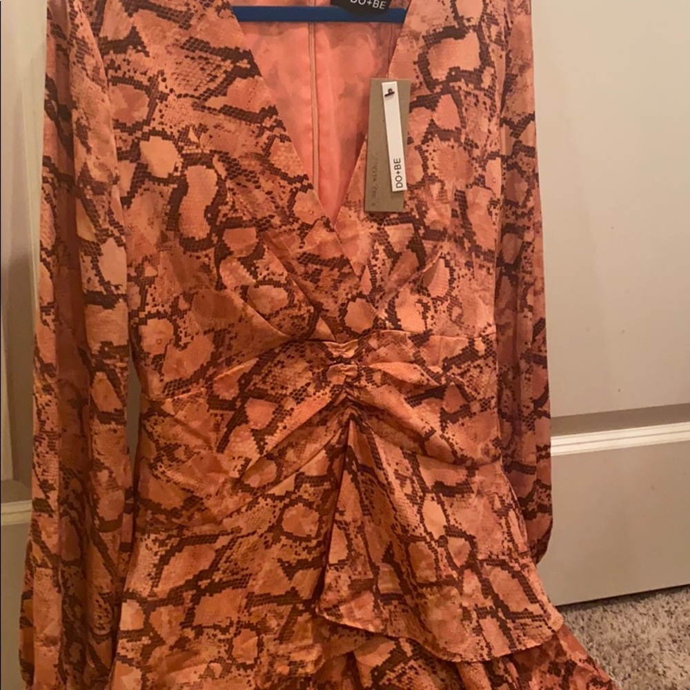 Dress - Picture 2 of 2